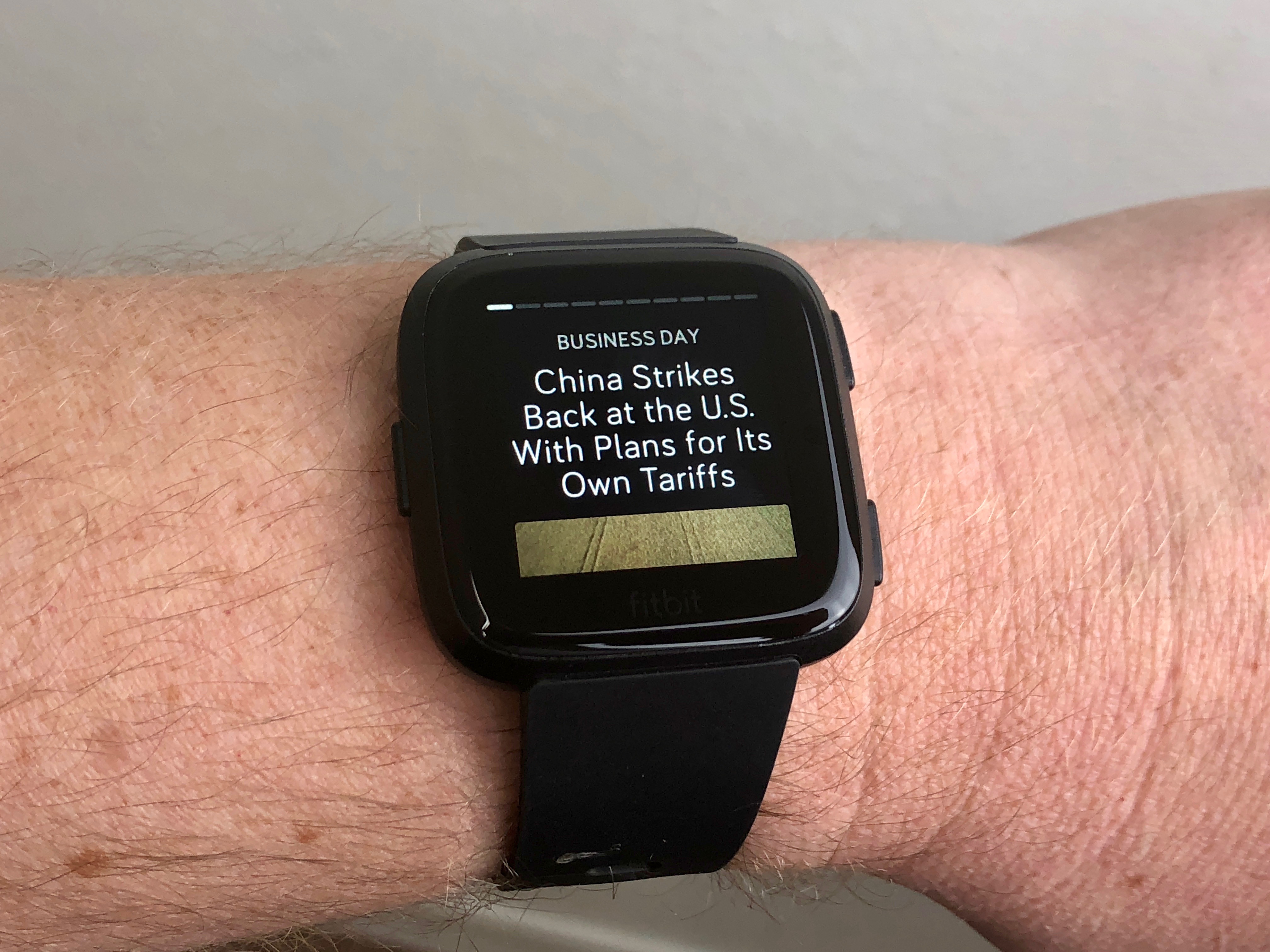 what all does fitbit versa do