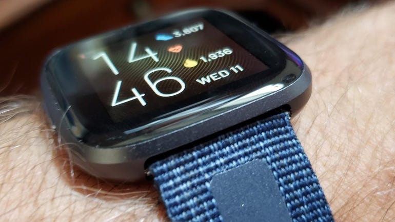 review of fitbit versa