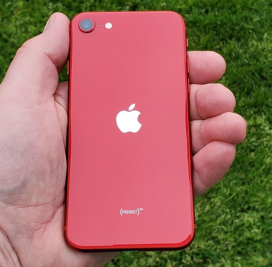 Apple Iphone Se 2020 Review An Affordable Capable Business Phone Fit For Uncertain Times Review Zdnet