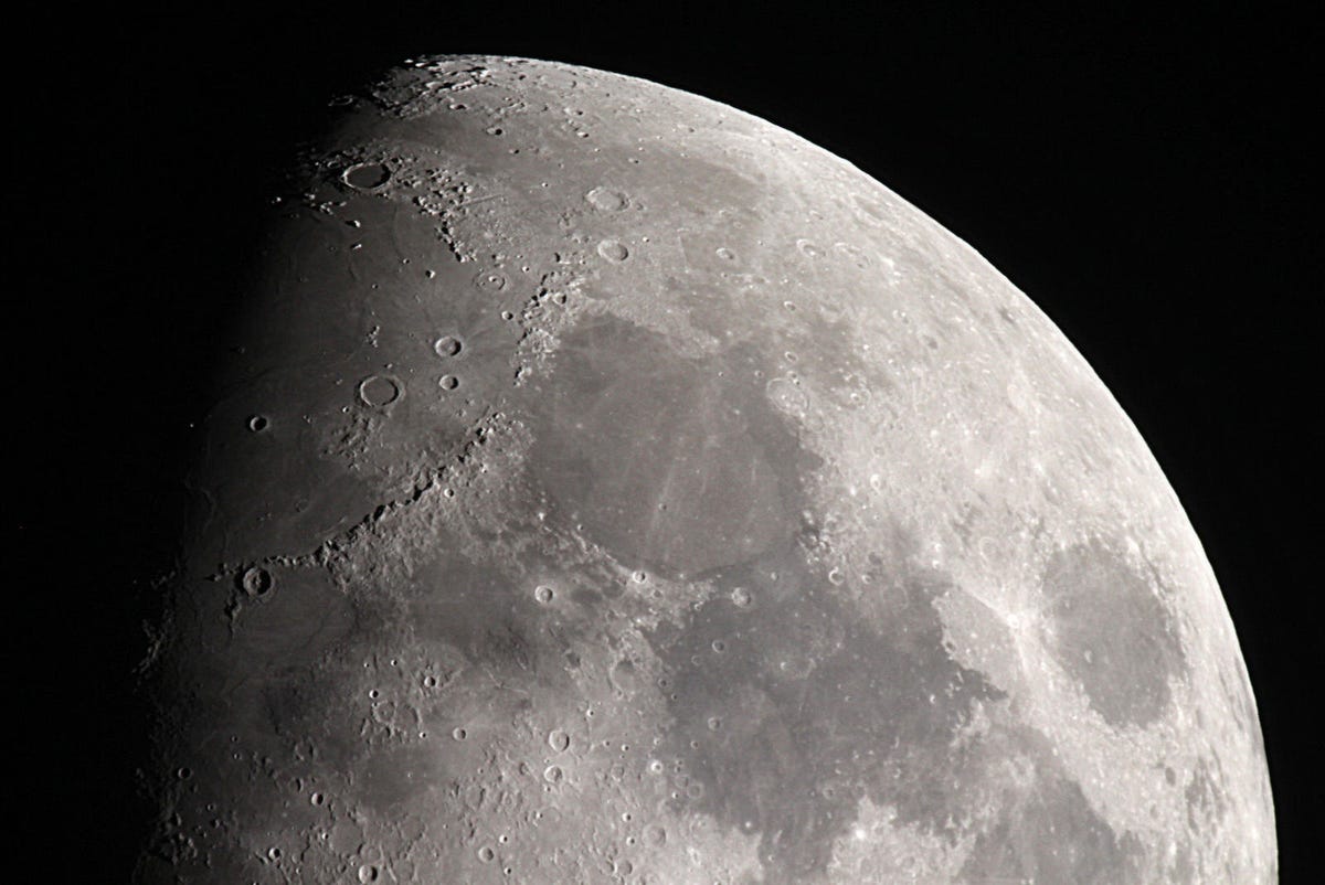 moon-lunar.jpg