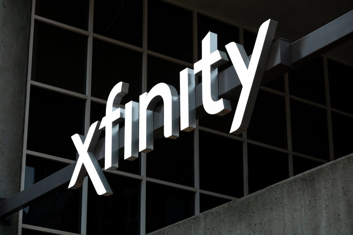 xfinity-internet-sign.jpg