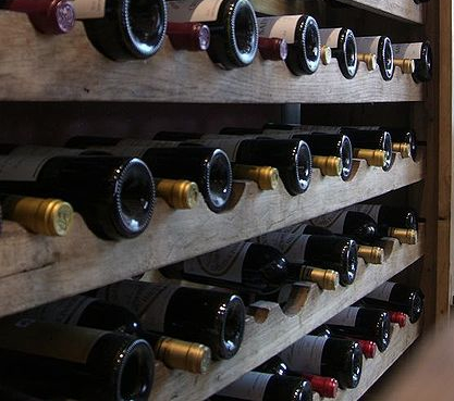 wine-rack-alphawiki.jpg