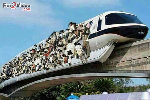 mumbai-monorail-funny.jpg