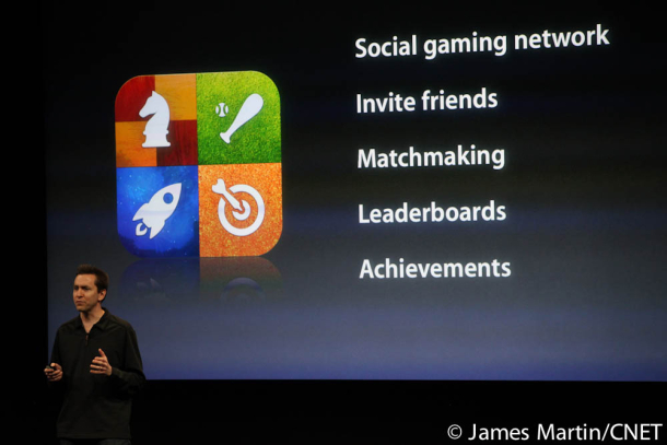 Apple demoing Game Center: the social gaming network is included in the iOS 4.1 update