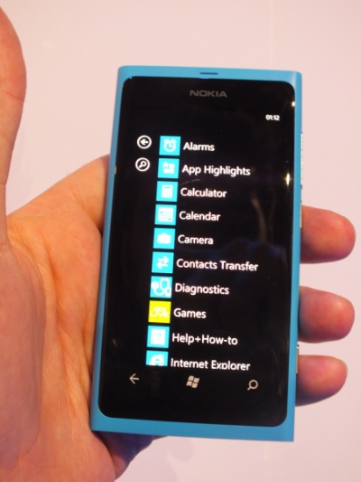Lumia 800 phone
