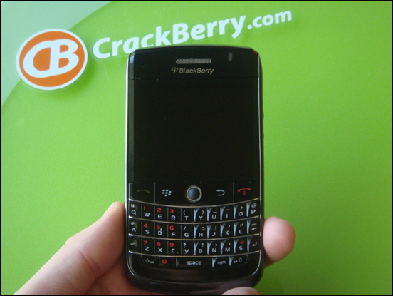 blackberry-onyx-tour-9600.jpg