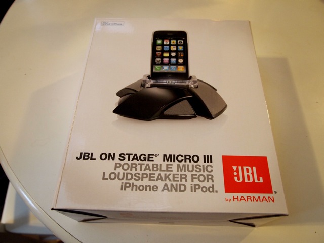 JBL On Stage Micro  Portable Loudspeaker Dock for iPod