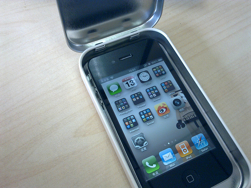 iphone-in-a-box.jpg