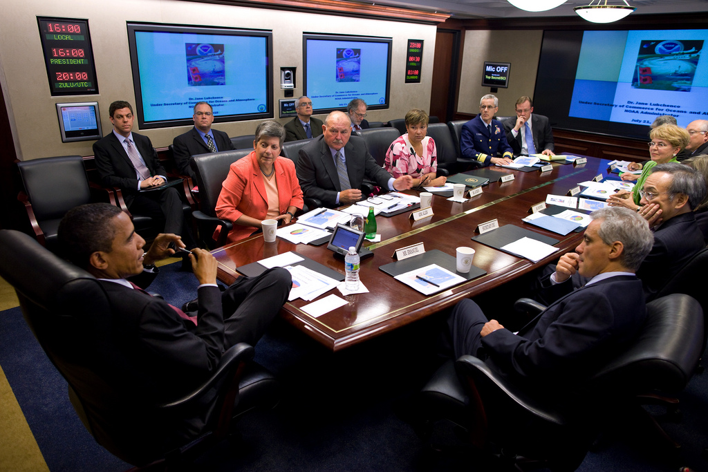 obama-bp-briefing-2010.jpg