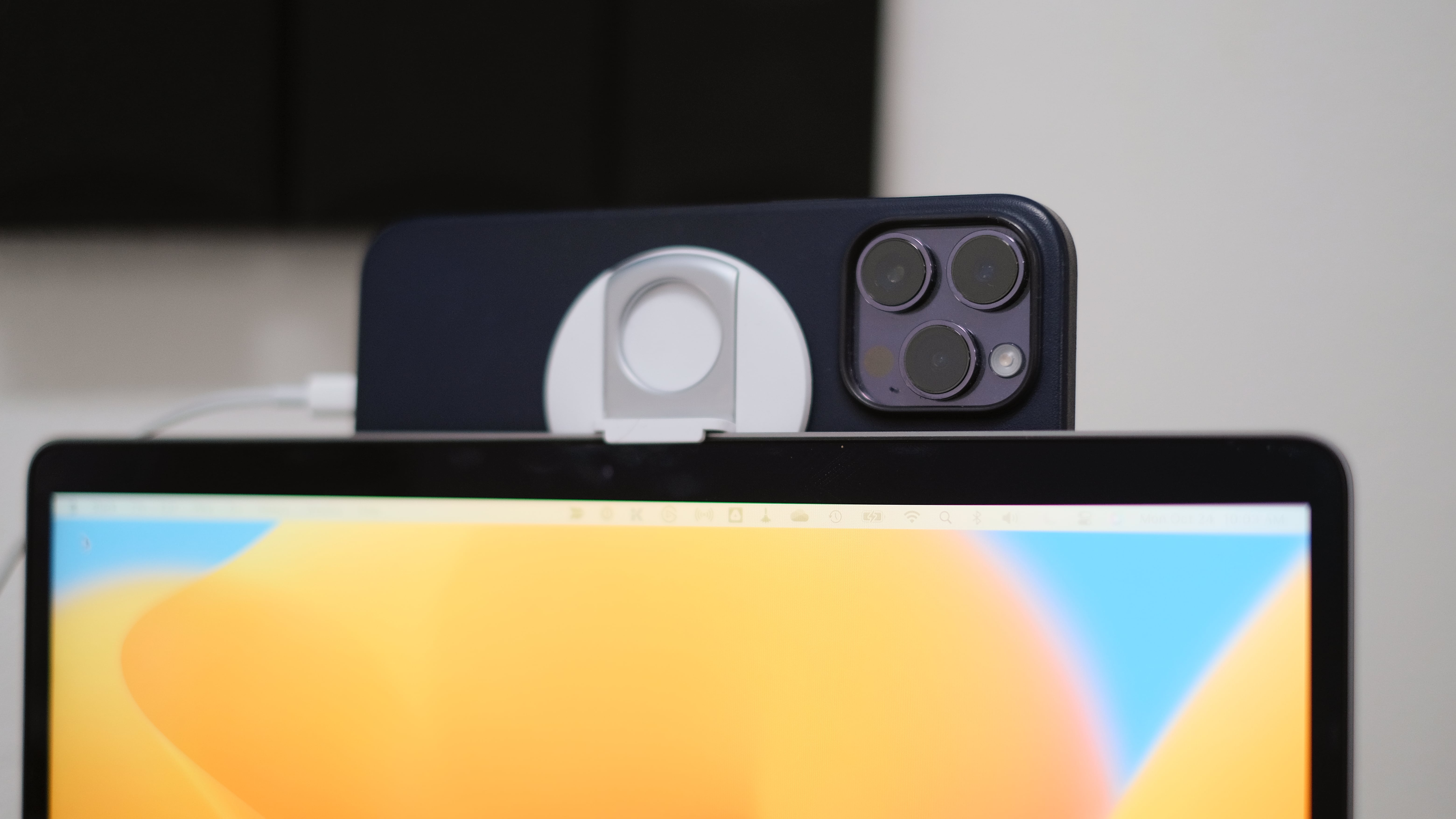 Télétravail : comment utiliser votre iPhone comme webcam sur Mac