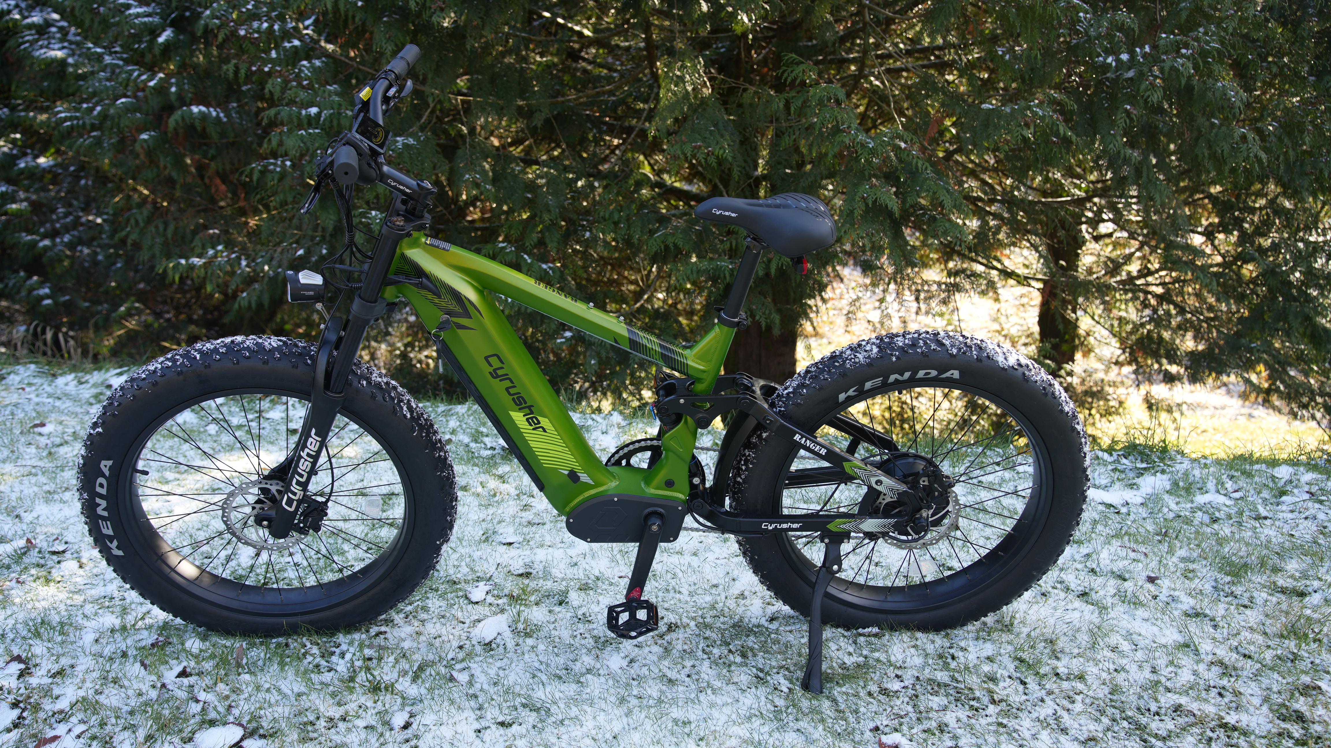 This heavy-duty e-bike had me flying off-road, grinning from ear to ear ZDNET