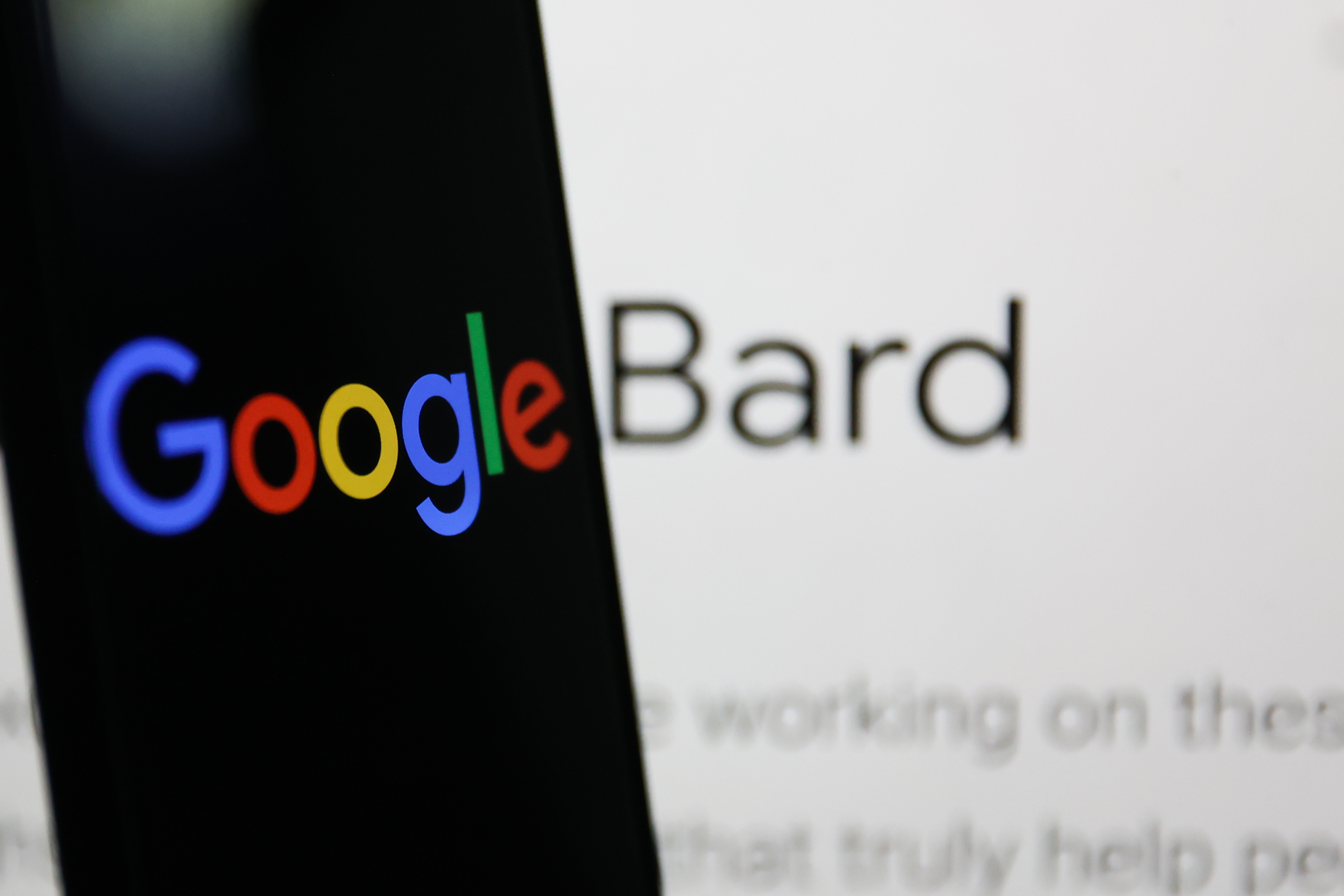 Bard, l’IA 'd’imagination augmentée' de Google arrive en France