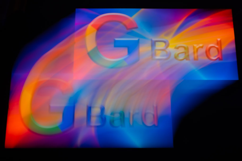 Google Bard veut dÃ©trÃ´ner ChatGPT grÃ¢ce Ã  Gemini