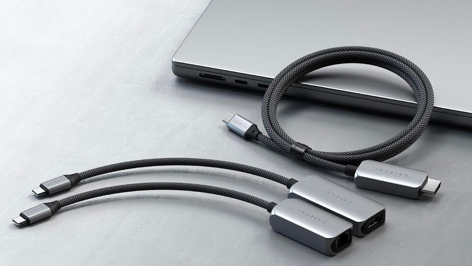 Câble Satechi USB-C - HDMI 2.1 8K : du haut de gamme pour écran 8K et débit Ethernet 2,5 Gbits