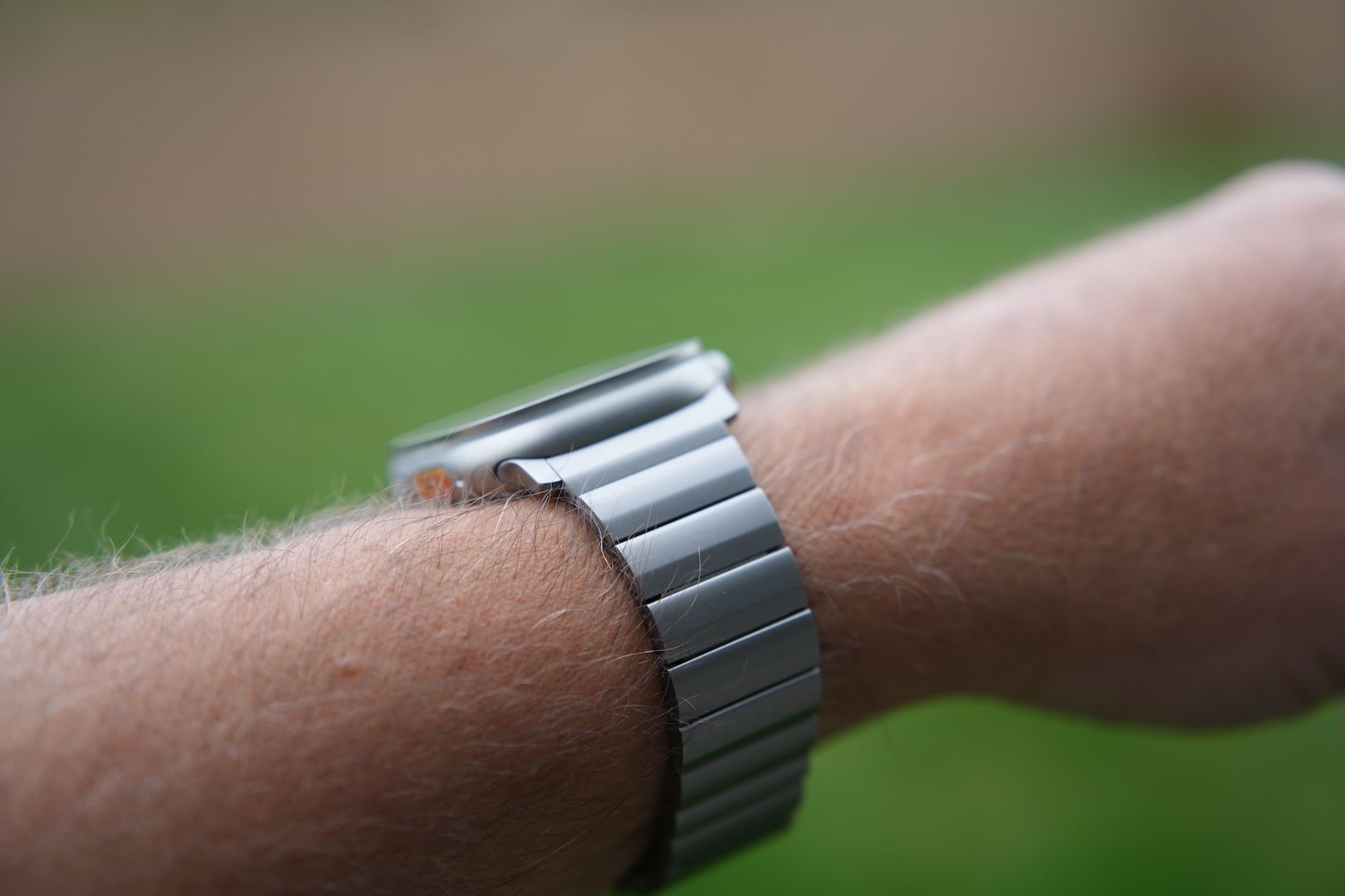 Test bracelet Nomad Titanium : mon accessoire Apple Watch Ultra préféré n'est pas fabriqué par Apple