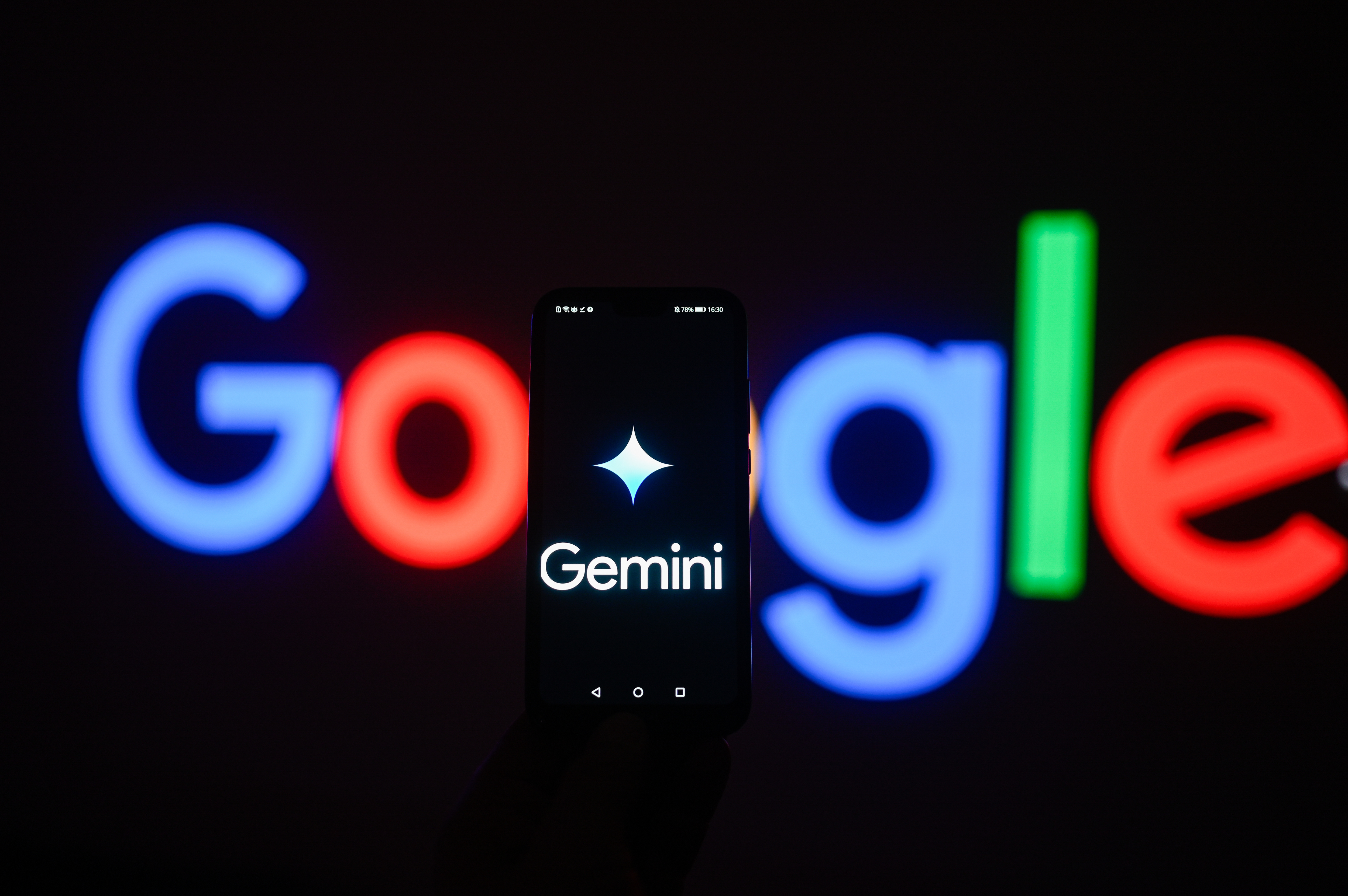 Développeurs, vous voulez essayer Google Gemini ? Attention à vos données