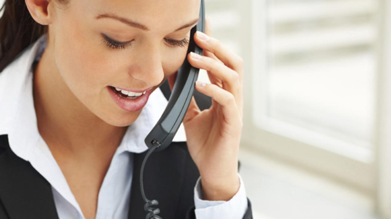 business-woman-call-telephone-stock-620x348