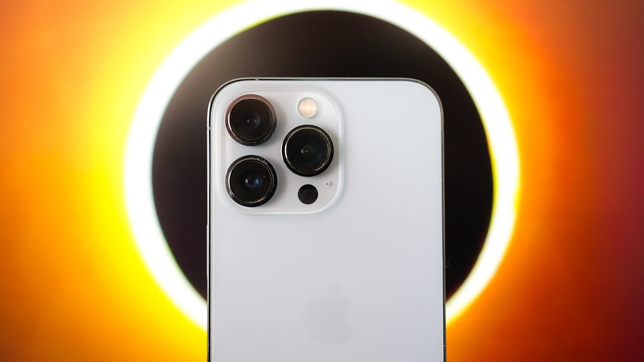 Gráfico de eclipse solar con cámara de iPhone