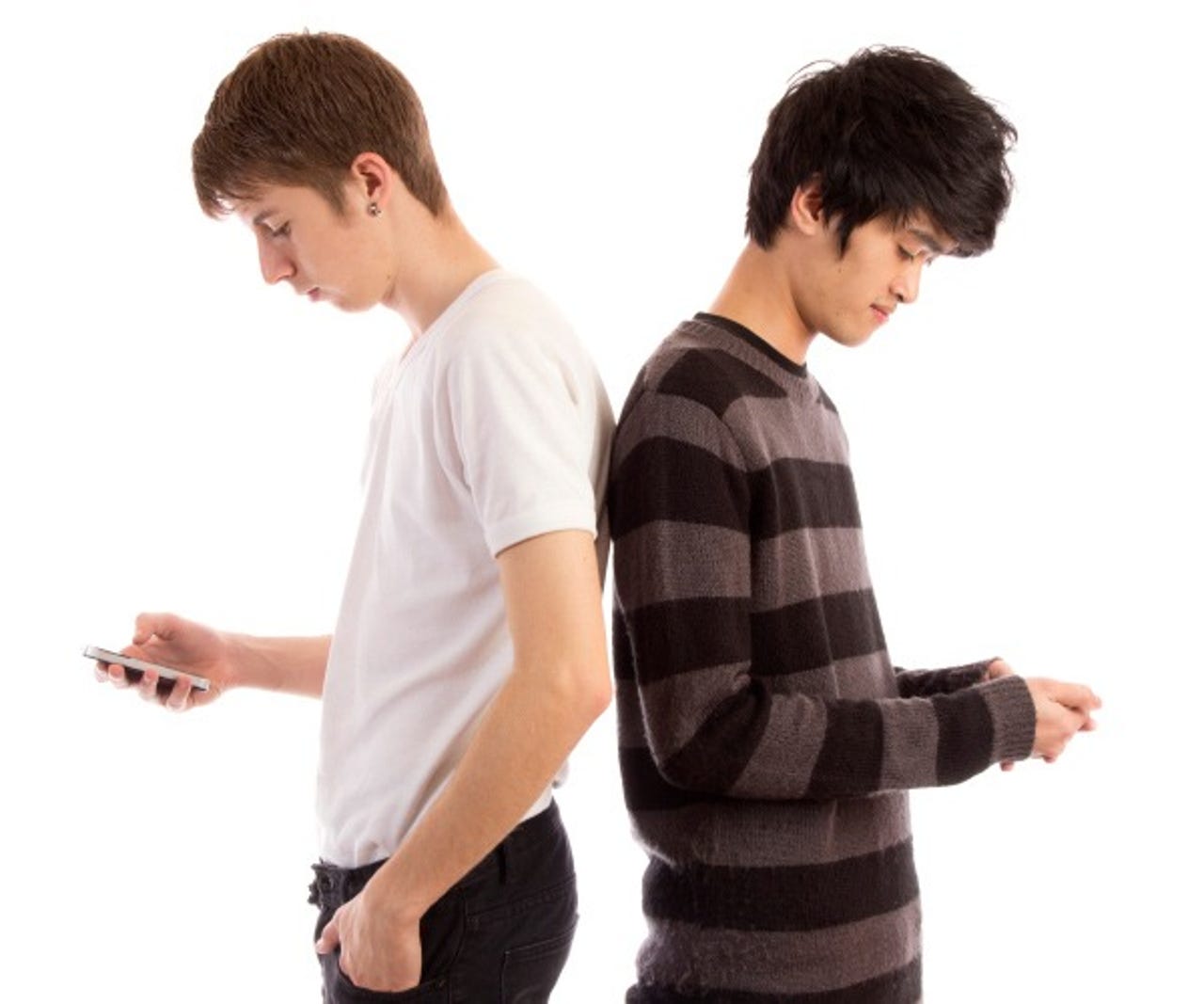 teens-smartphones-600-600x500-1.jpg