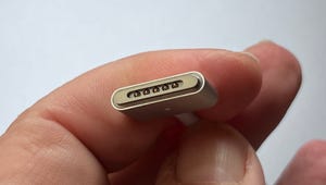 MagSafe connector