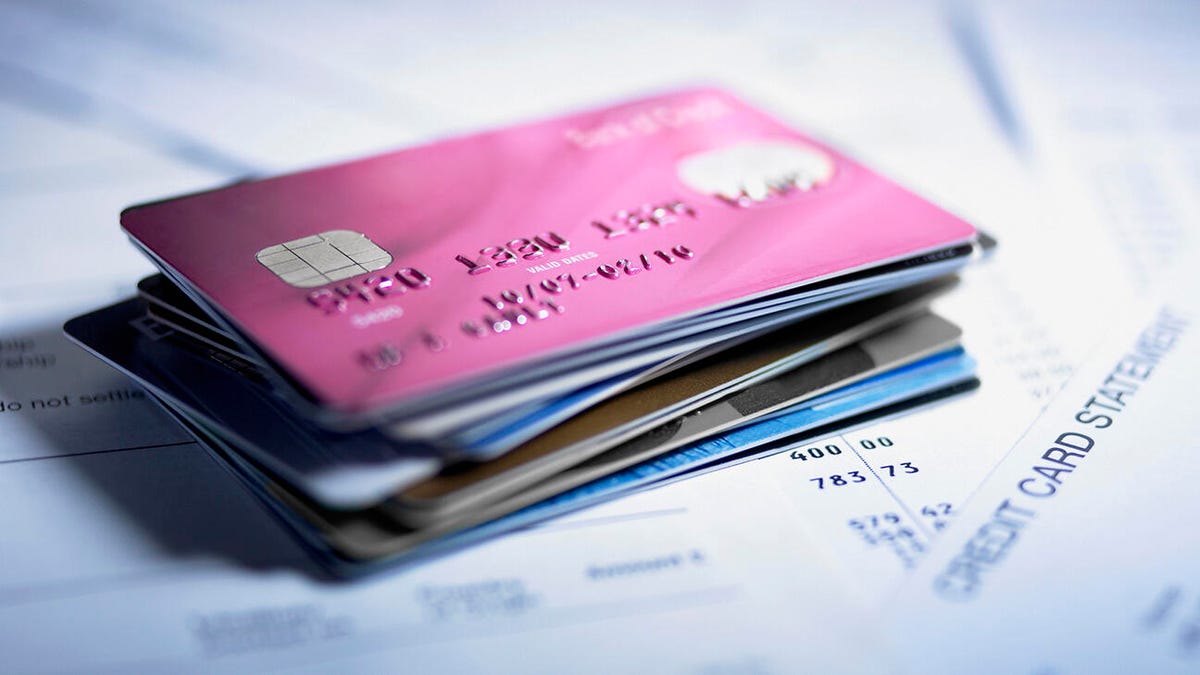 The 5 best credit cards to pay bills in 2022 | ZDNET