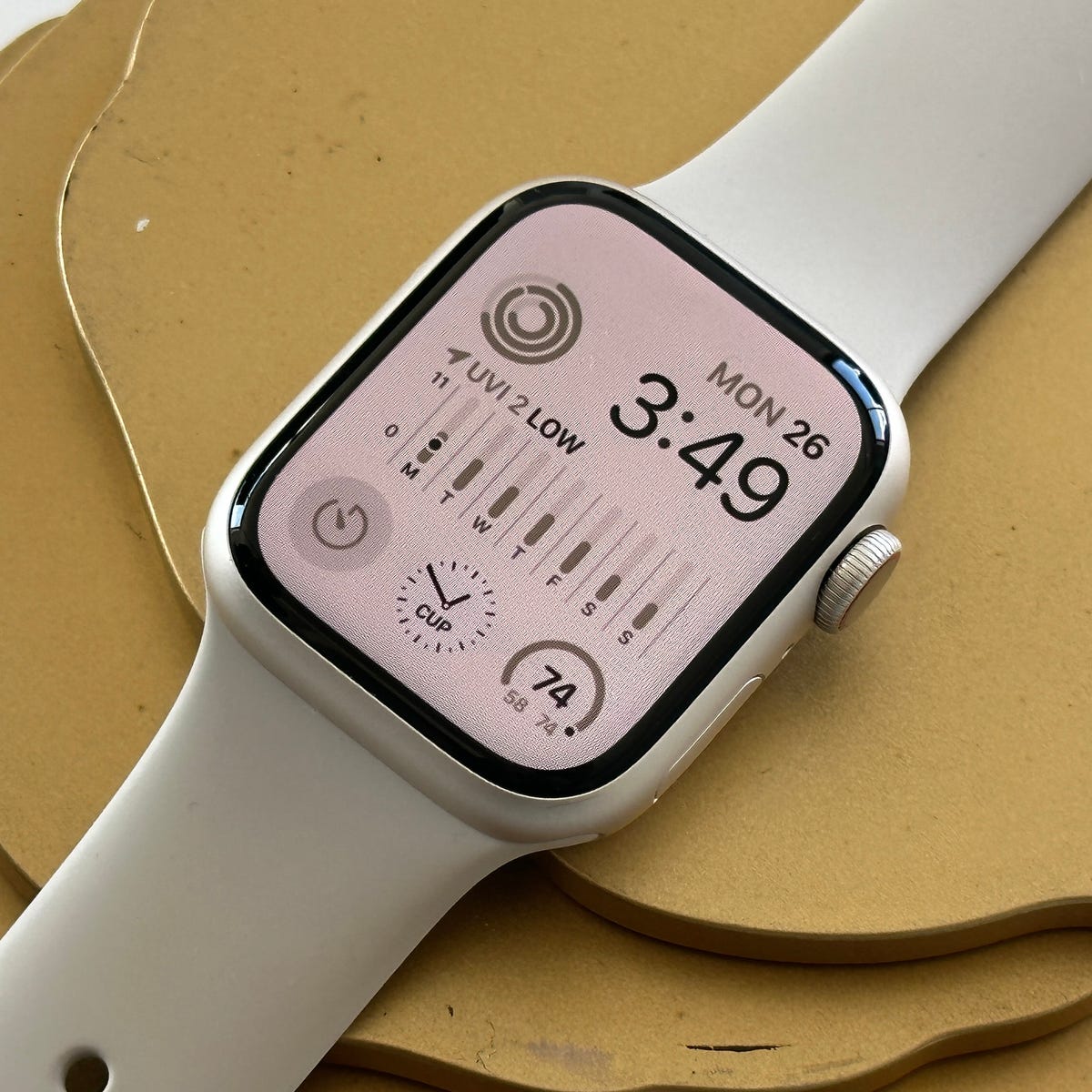 Apple Watch 8 review: A sleeper hit, even if it doesn't match