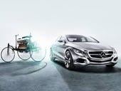 How Daimler is using graph database technology in HR