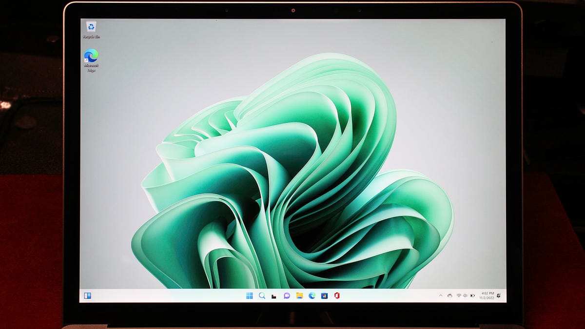 Surface Laptop 5 display