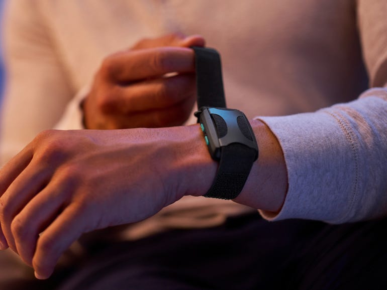 This wearable actively helps you relax and sleep better | ZDNet