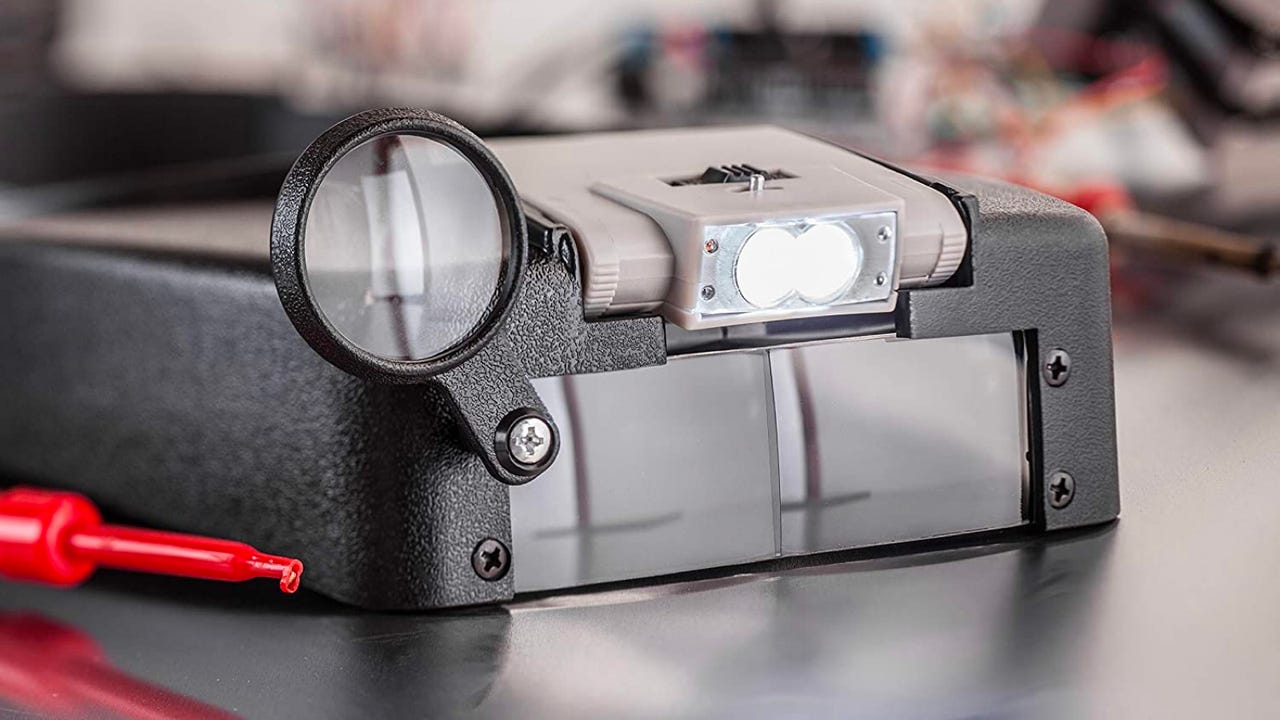 SE Illuminated Dual Lens Magnifier