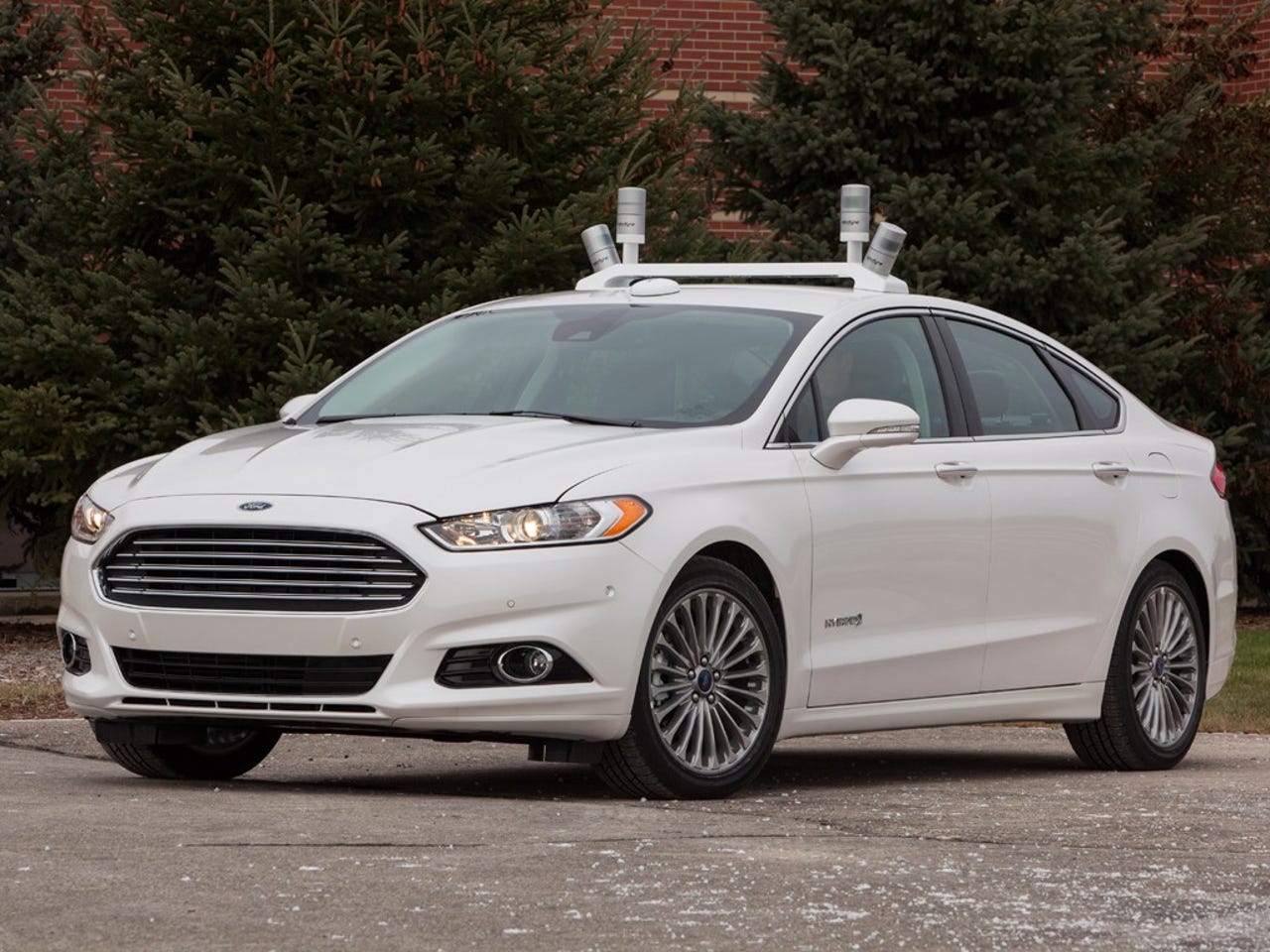 ford-fusion-hybrid-automated-vehicle.png