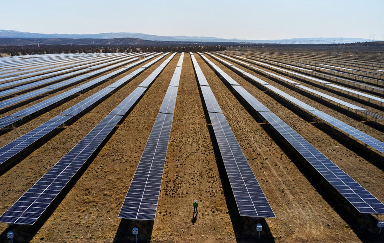apple-commits-100-percent-carbon-neutrality-for-supply-chain-and-products-by-2030-solar-farm-07212020-big-jpg-large.jpg