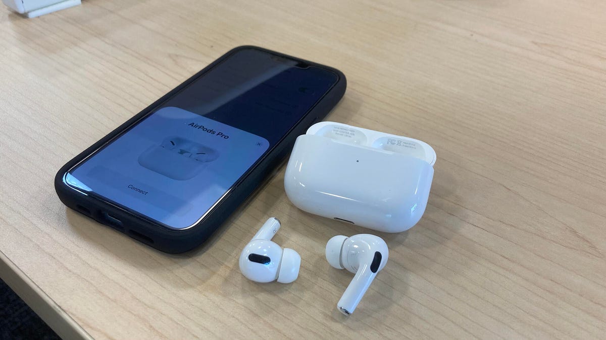 How to reset your AirPods in two minutes – Video