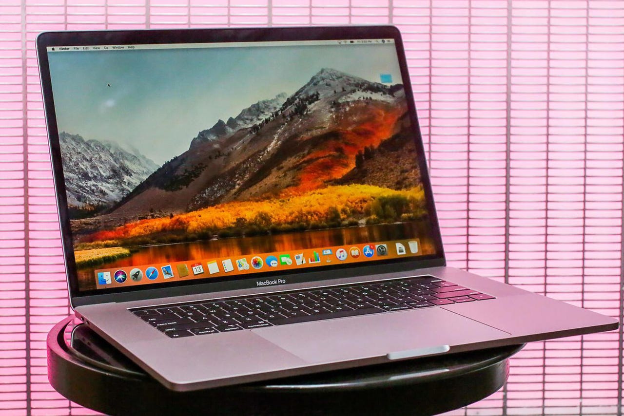 01-apple-macbook-pro-15-inch-2018.jpg