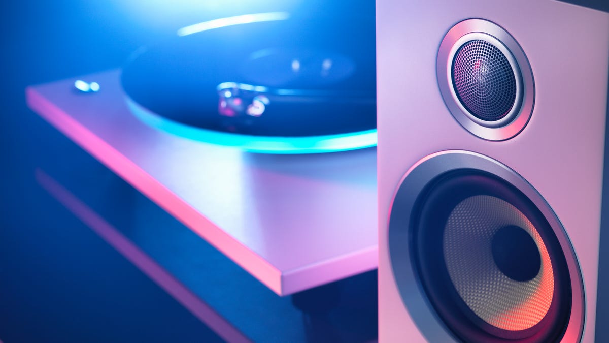 Top Vinyl-Friendly Speakers of 2023: A Comparison of Audioengine, Edifier, and More