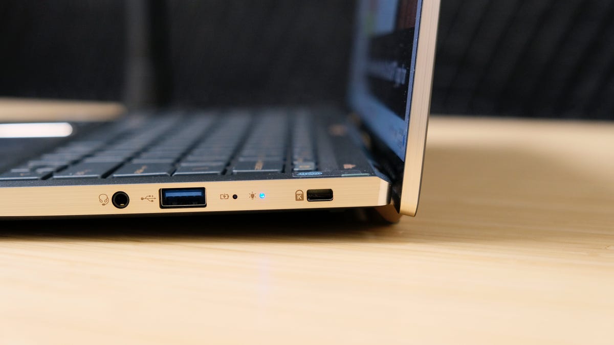 The side chassis of the Acer Swift 14.