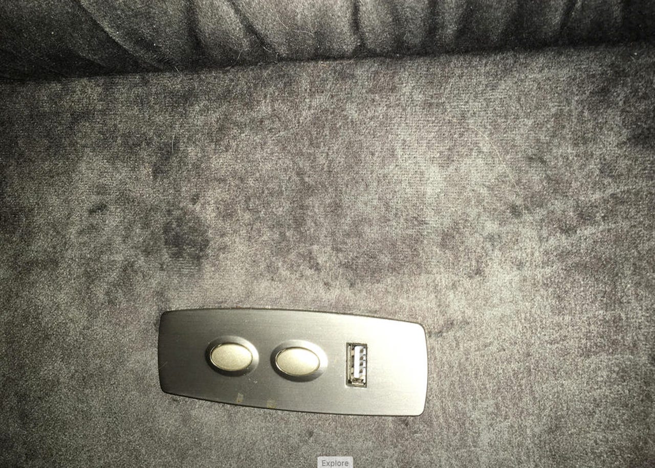 couch-usb.jpg