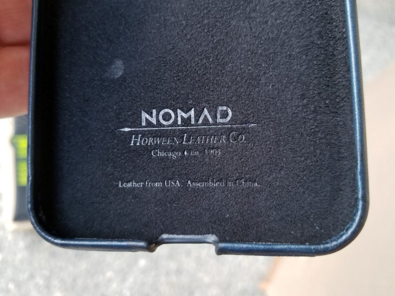 nomad-iphone-aw-strap-3.jpg