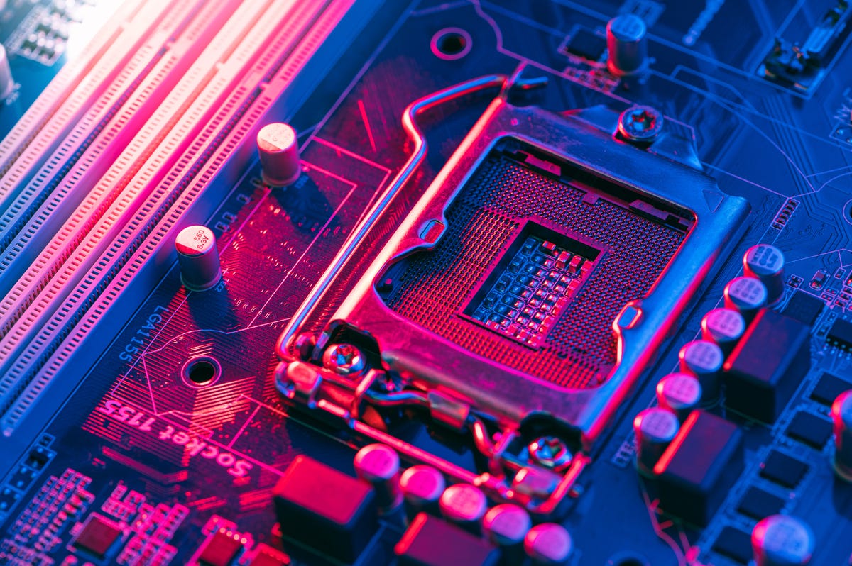 The close up image of the CPU and motherboard