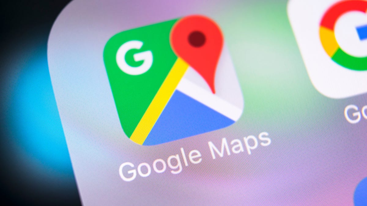 Google brings Waze and Maps teams together in cost-cutting move