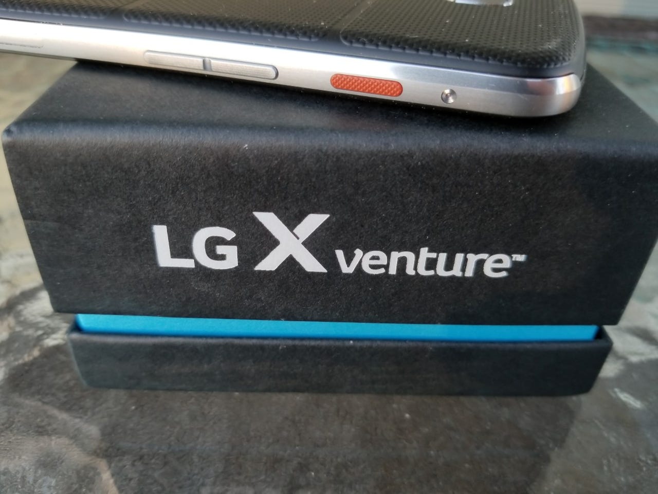 lg-x-venture-3.jpg