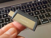 SanDisk 256GB Ultra Dual USB-C/USB-A flash drive