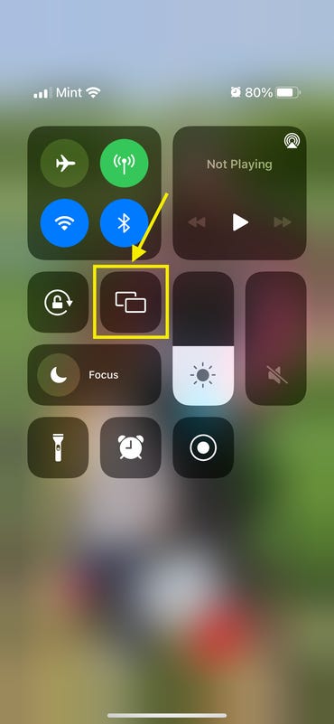 Control Center with Screen Mirroring