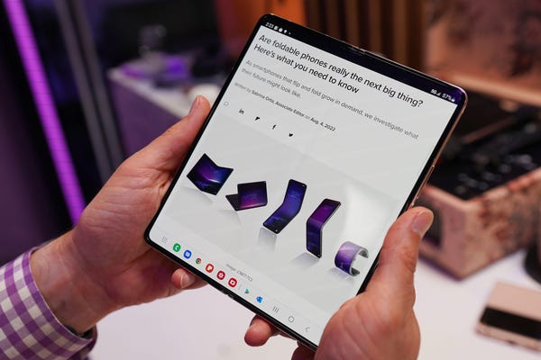 Here's where Samsung's Galaxy Fold is getting adopted by professionals and businesses