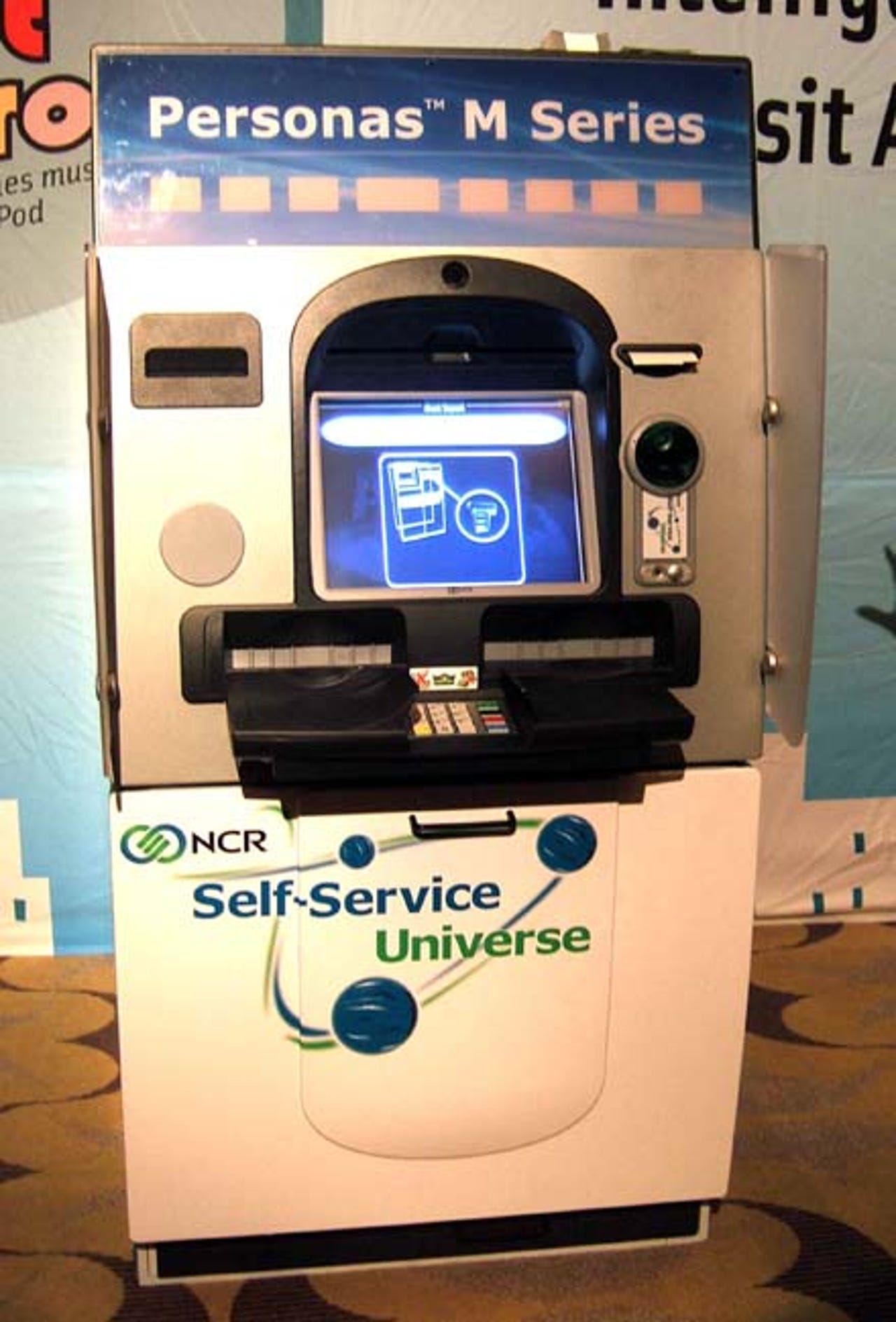 inside-banks-selfservice-technology2.jpg