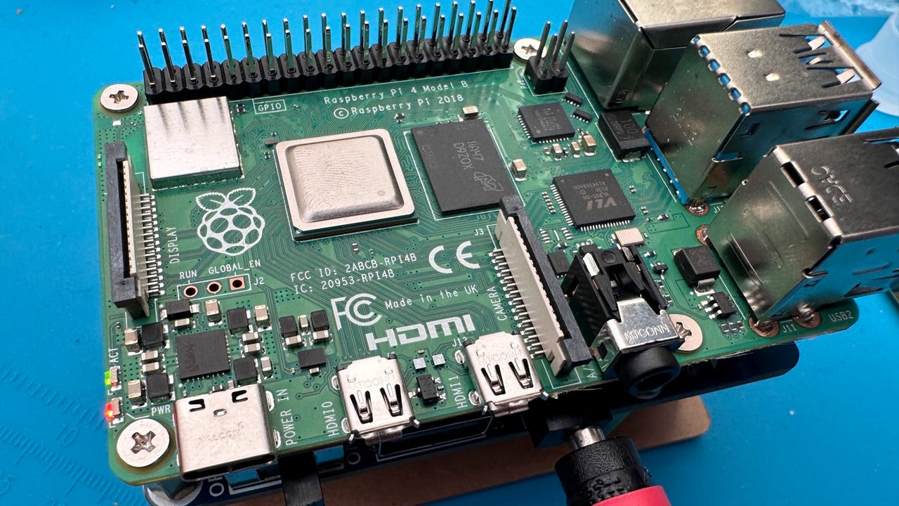 Raspberry Pi fitted with a UPS
