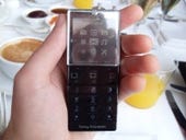 A look through Sony Ericsson's Pureness phone