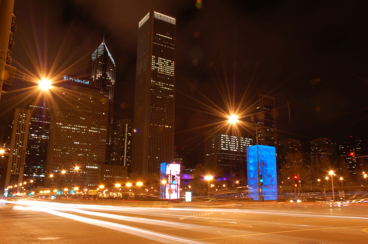 chicago-michigan-avenue-lamp-posts-lights-flickr.jpg
