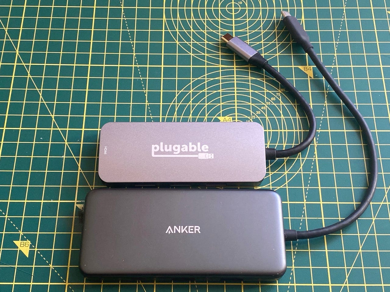 Plugable 7-in-1 USB-C Hub (USBC-7IN1)