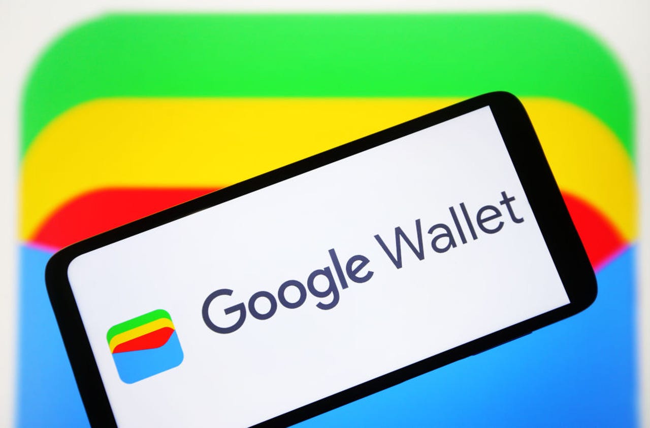 Logo di Google Wallet sul telefono